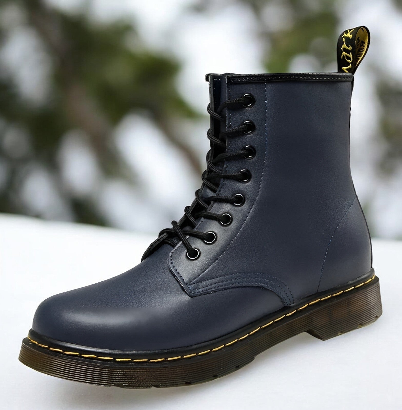 Marten (unisex) Elegant Lace-up Boots