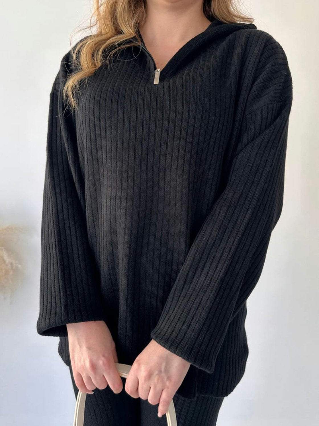 Black / S