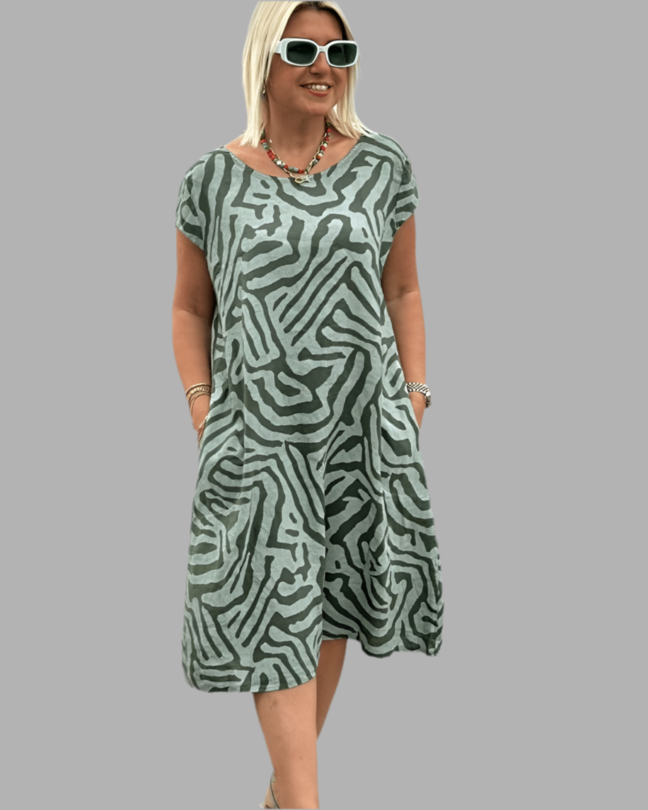 Nelia™ | Summer Dress with Round Neckline and Beautiful Print