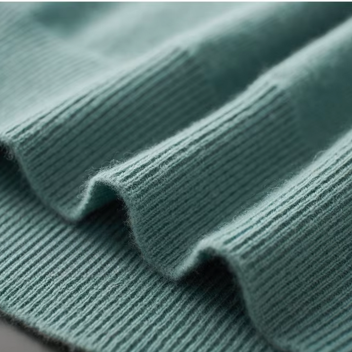 Matteo - Wool V-Neck Sweater