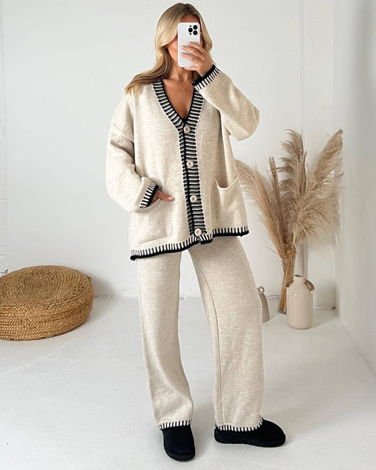 Women’s Casual Knitted Two-Piece Suit – Effortless Style