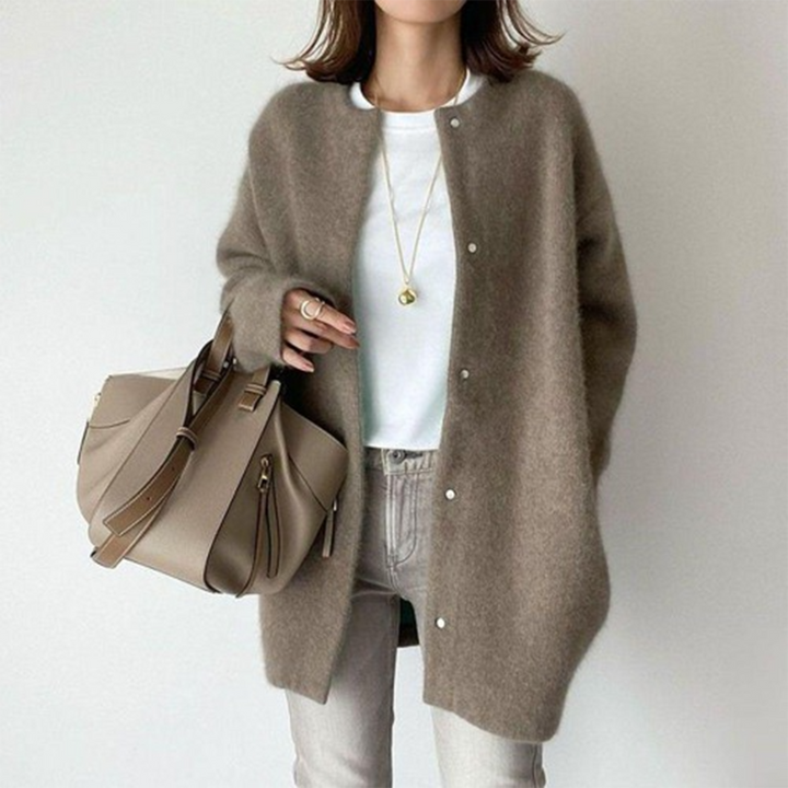 Chloé - Luxurious Cashmere Cardigan