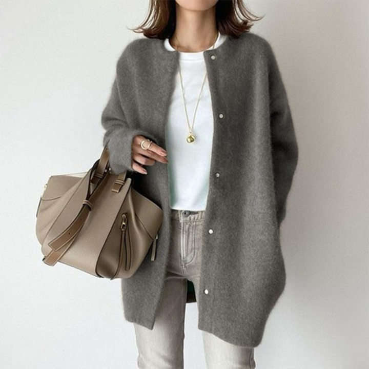 Chloé - Luxurious Cashmere Cardigan
