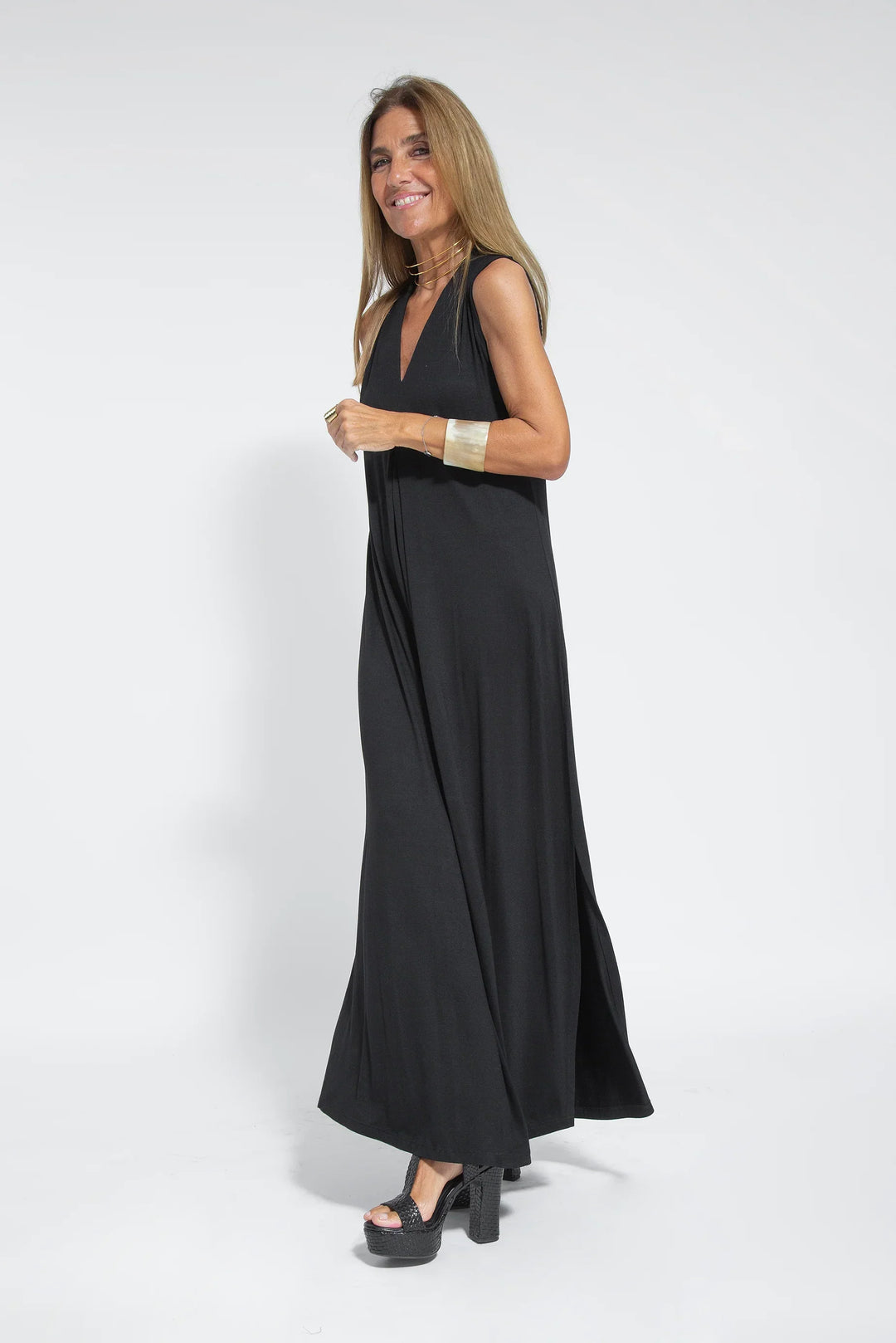 ANGELICA  LONG DRESS WITH V NECK