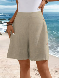 Fenella – Comfortable Short with Buttons