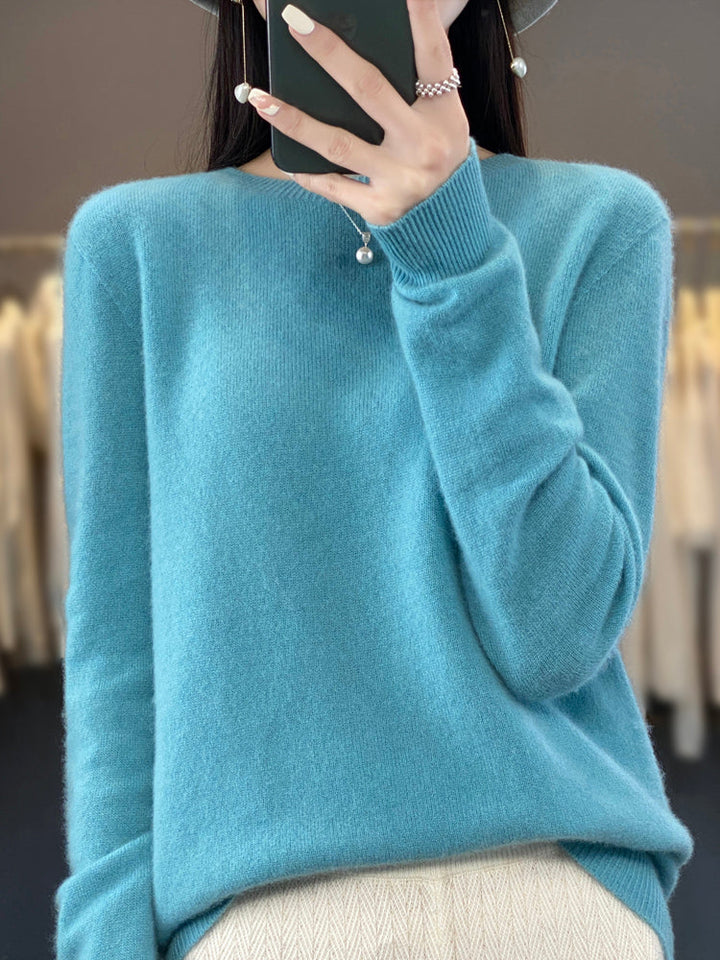 Anette | Cozy Pullover for Chilly Days